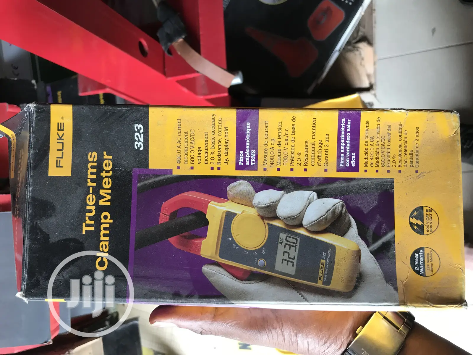 Fluke 323 Digital Clamp Meter