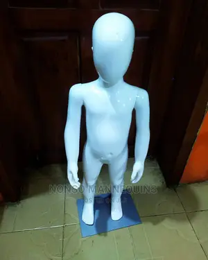 1 to 3 Years Unisex Glossy White Mannequin