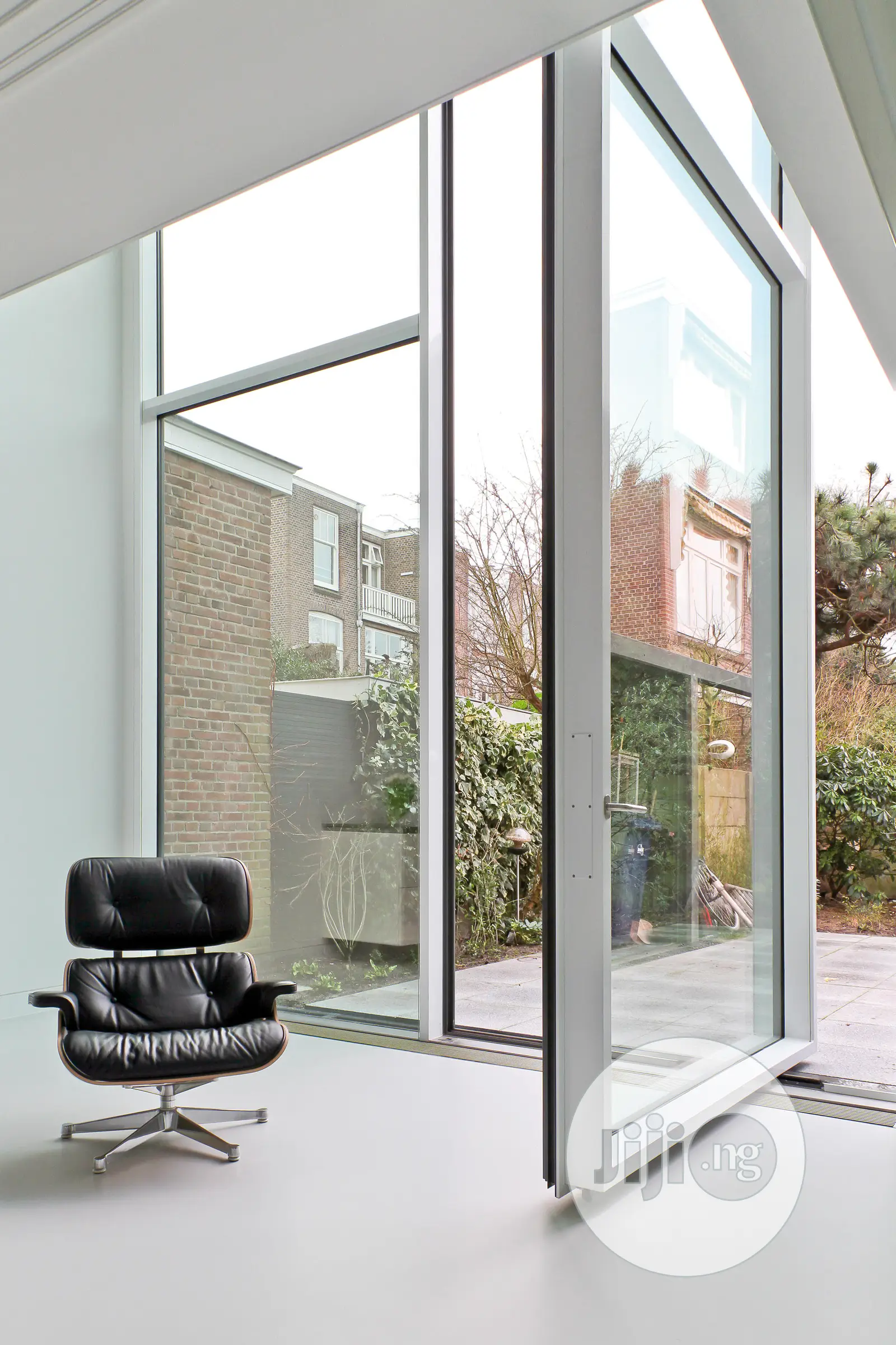 Automatic Sliding Doors