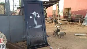 Barrister Door