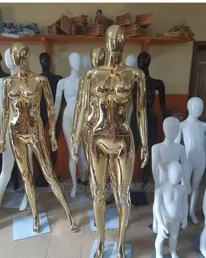 Gold Chrome Size 10 Mannequins