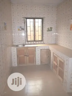 Mini Flat in Ipaja for rent