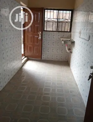 Mini Flat in Ipaja for rent