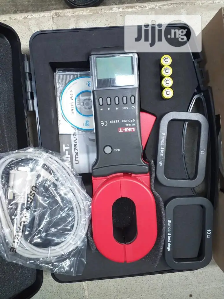 UNI-T Digital Earth Resistance Clamp Tester