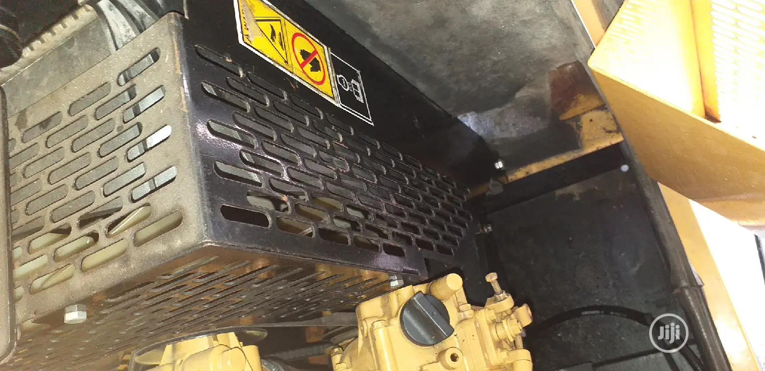 Almost New 20kva Mantrac Caterpillar Generator