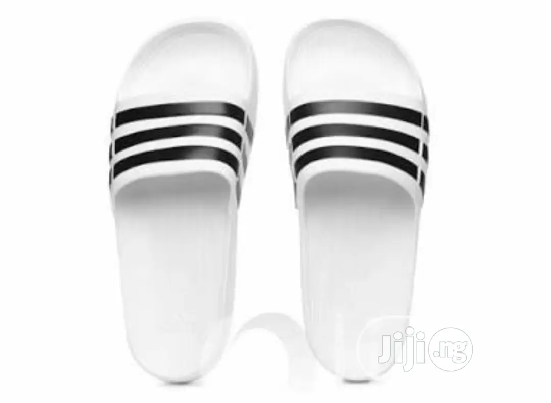Adidas Duramo