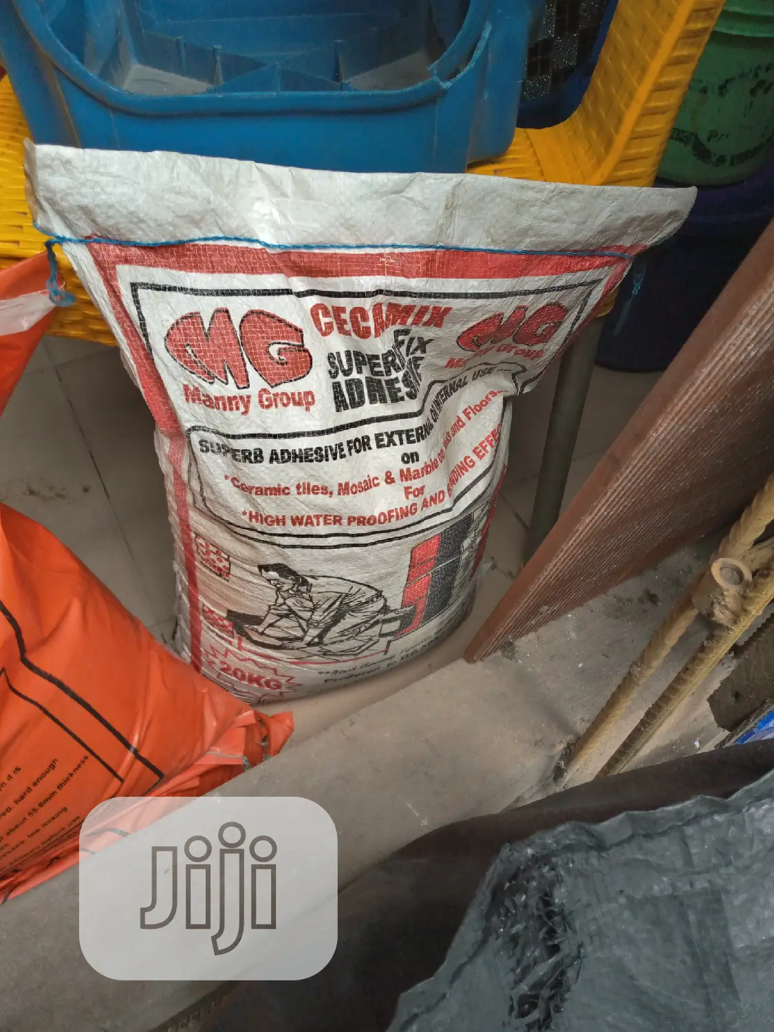Fix and Adhesive Tiles Gum