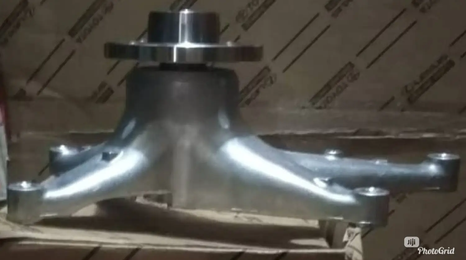Water Bracket Assy For 3UR Engine