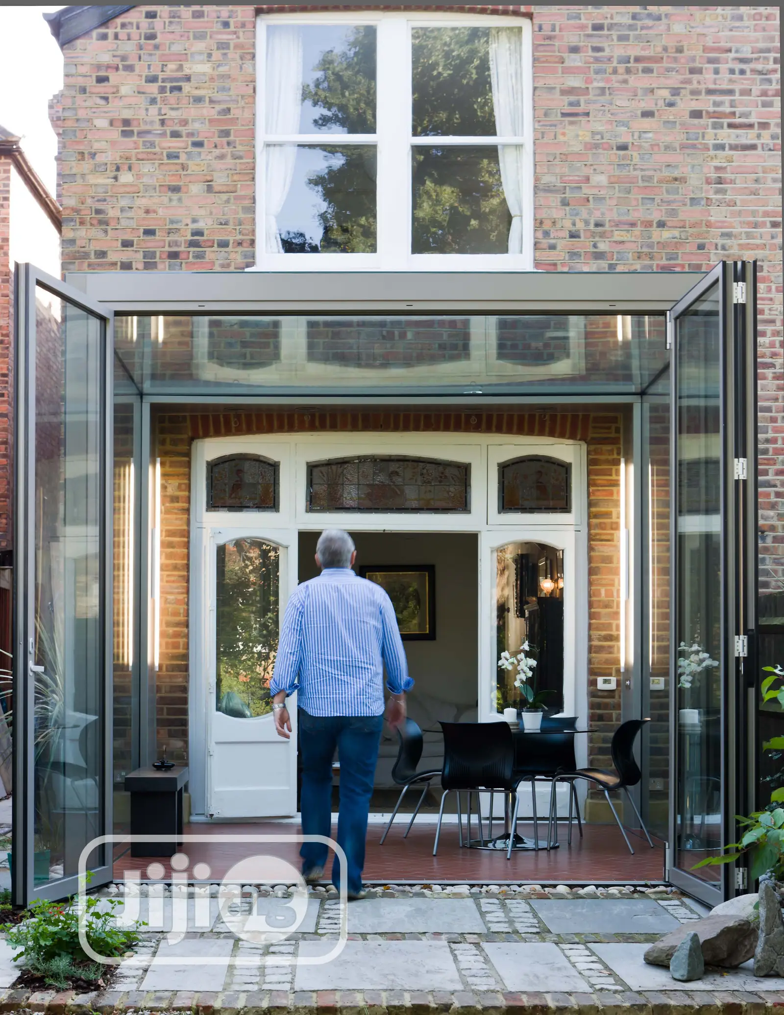 Automatic Sliding Doors