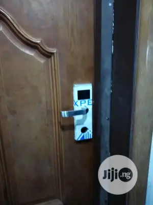 Automatic Sliding Doors
