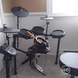Alesis Nitro Mesh Eight Pieces Electronic Drum