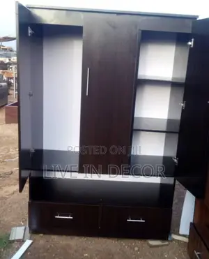 Wardrobes 4 by 6 Feet