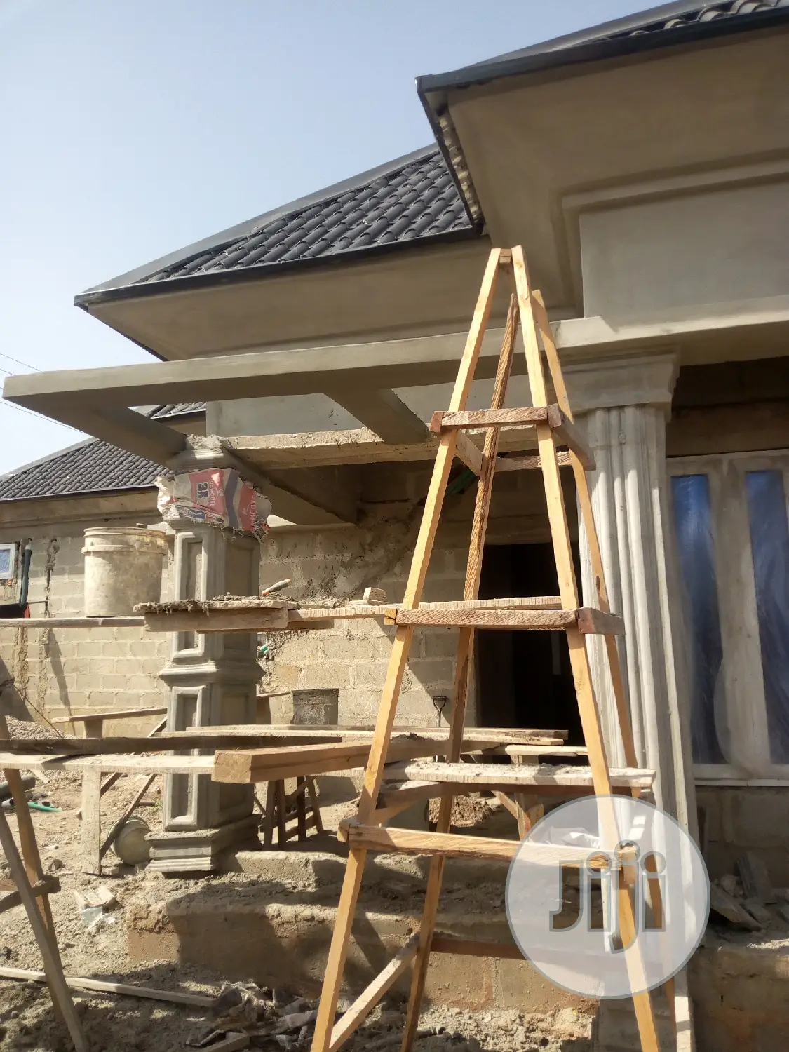Professional Bricklayerwork/Plasterwork/Floorwork