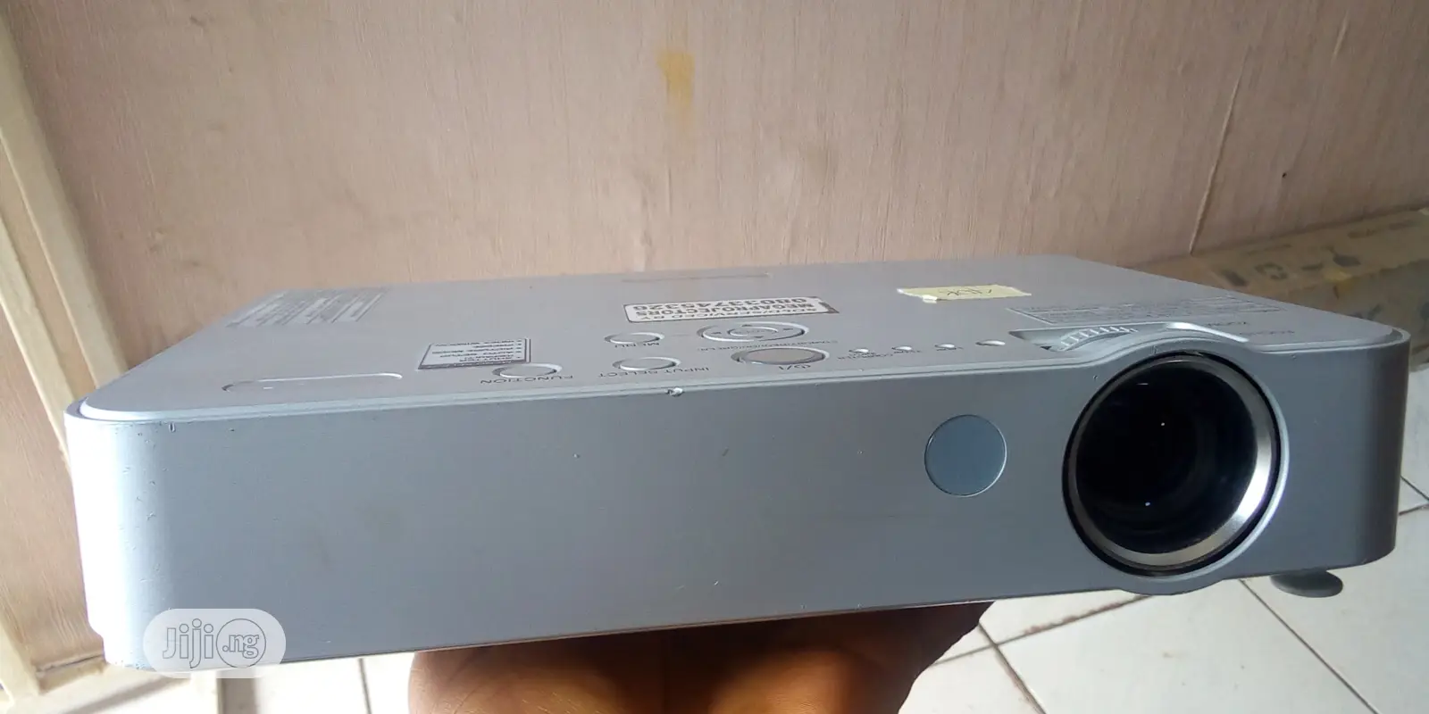 Slim Projector