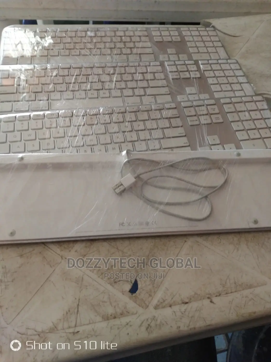 Apple Slim Keyboard