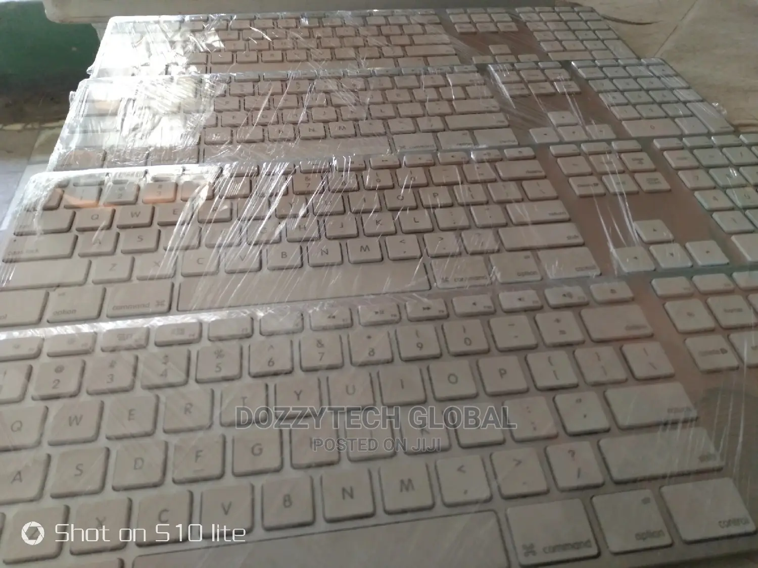 Apple Slim Keyboard