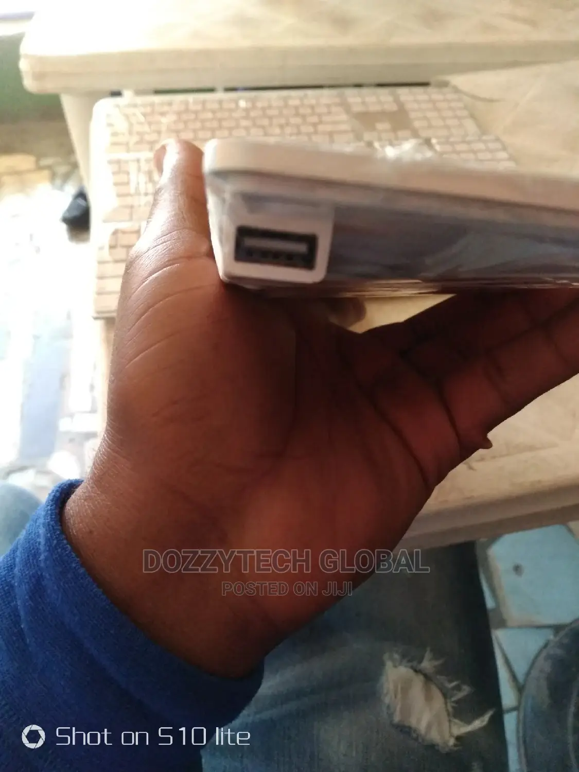 Apple Slim Keyboard