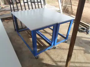Laboratory Table