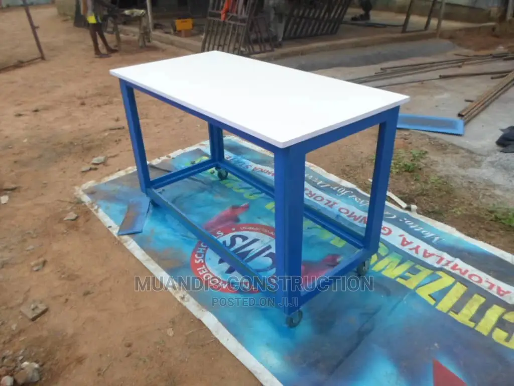 Laboratory Table