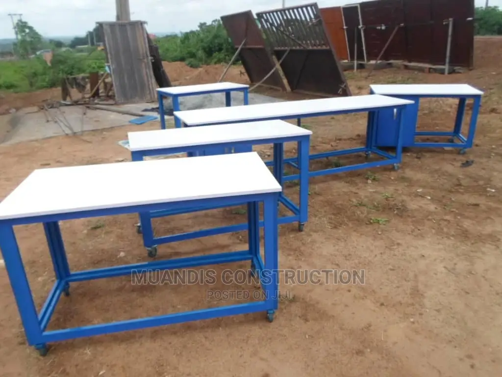 Laboratory Table