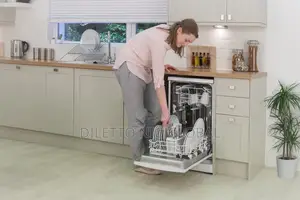 Freestanding Slimline Dishwasher