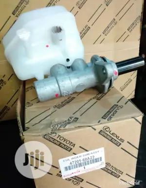 Master Brake Cylinder Assy for Toyota Prado 2015