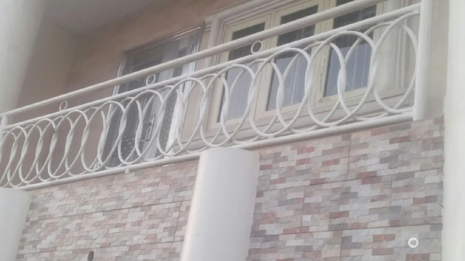 Modern Hand Rail