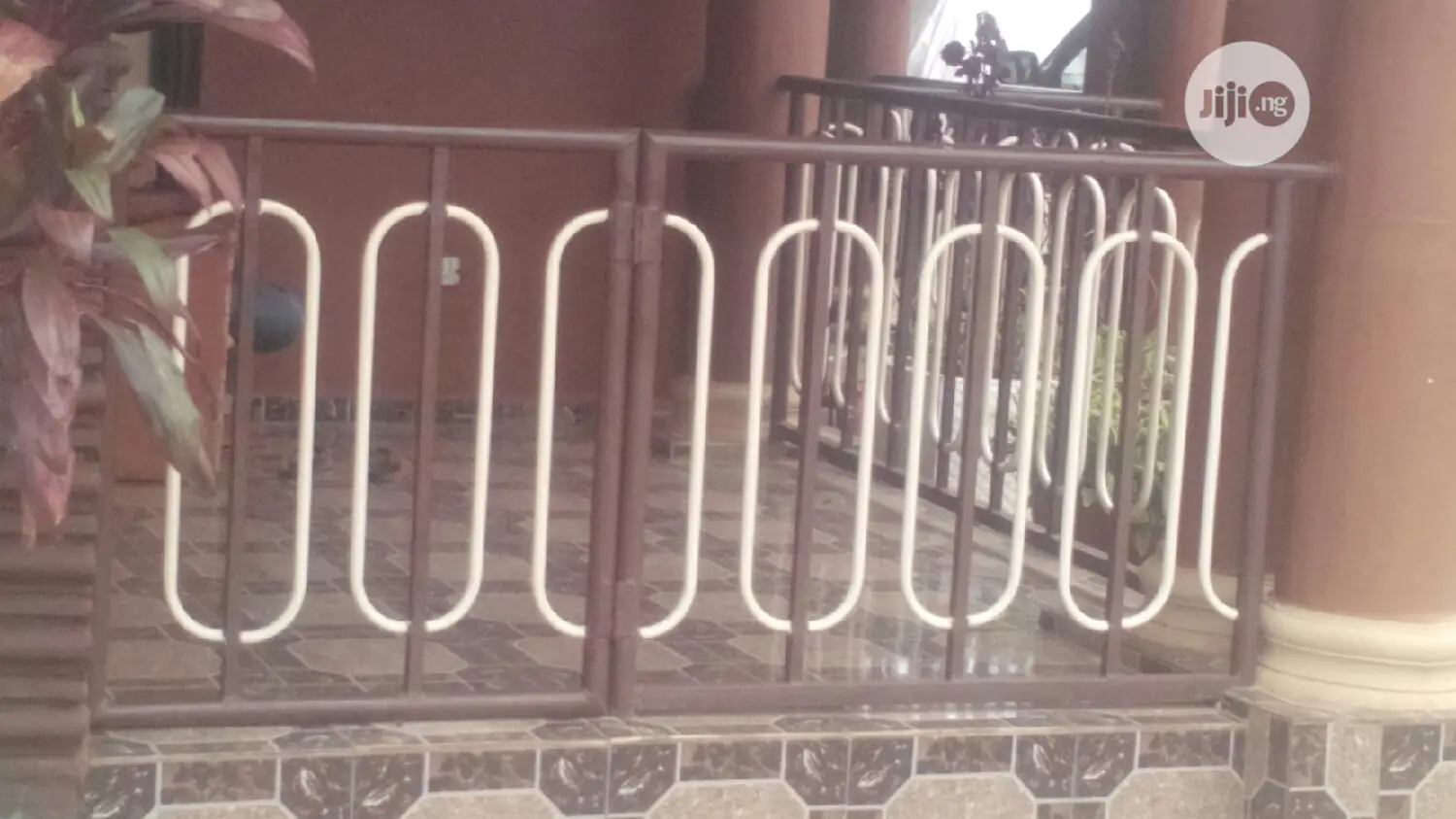 Modern Hand Rail