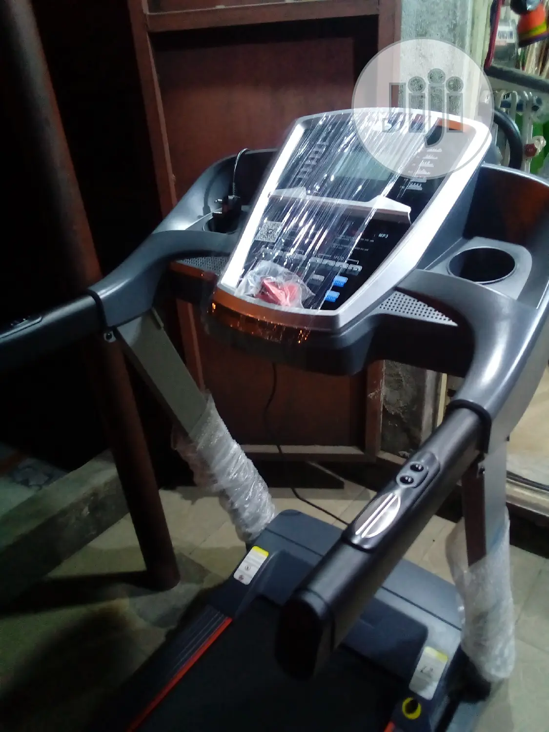 New Automatic 120kg User Weight Treadmill Available