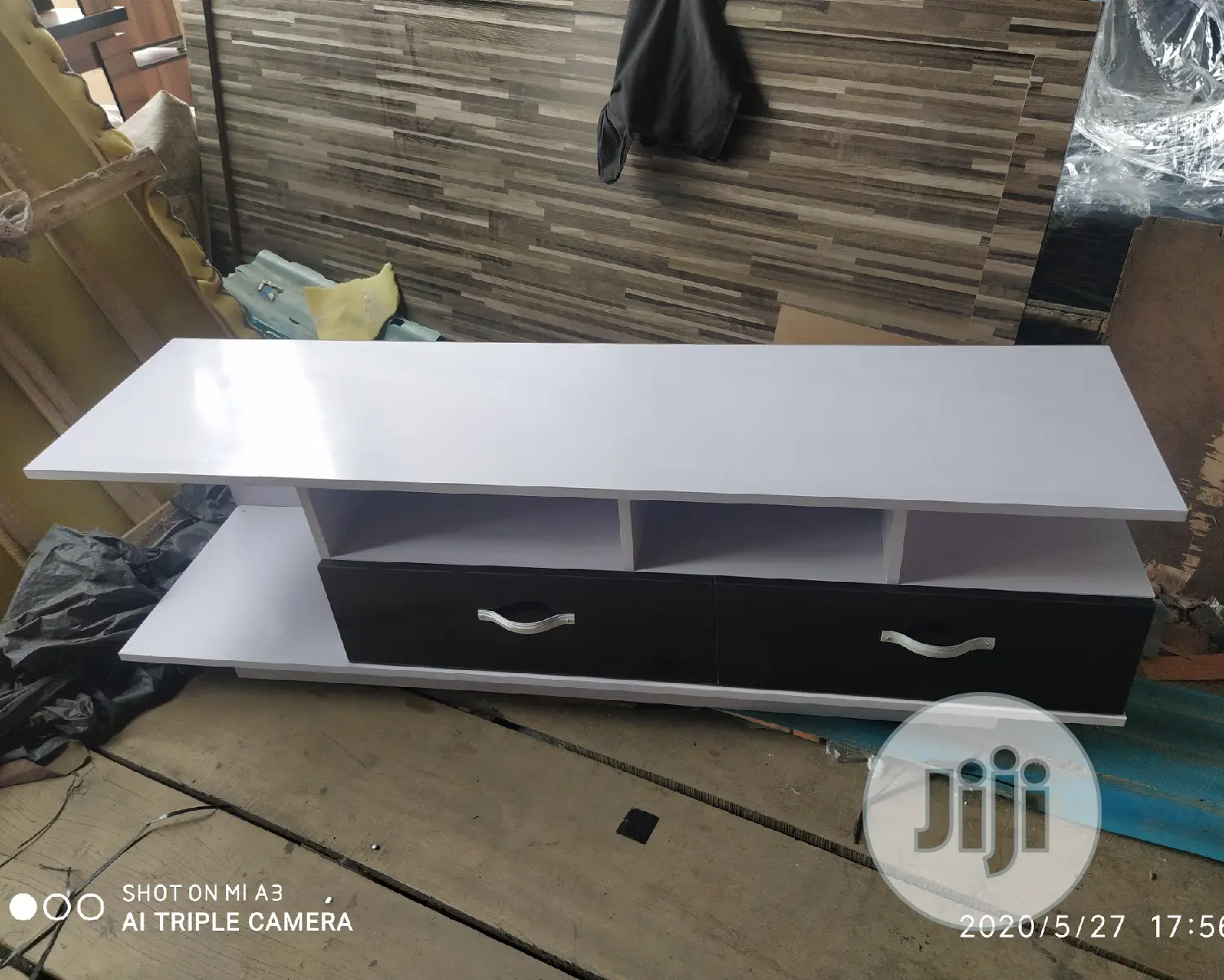 Modern Tv Stand