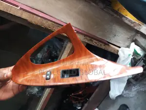 Glass Botton For Toyota Camry 2010
