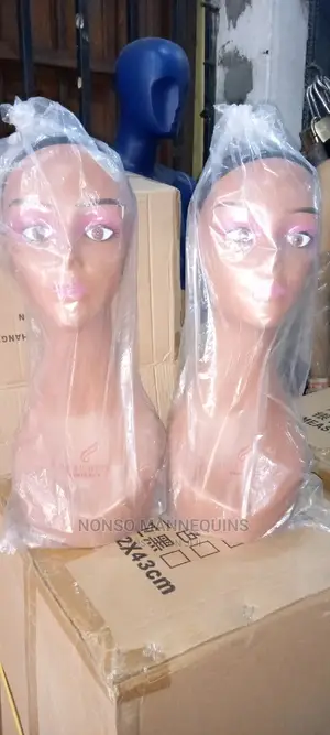 Mannequins Display Stand