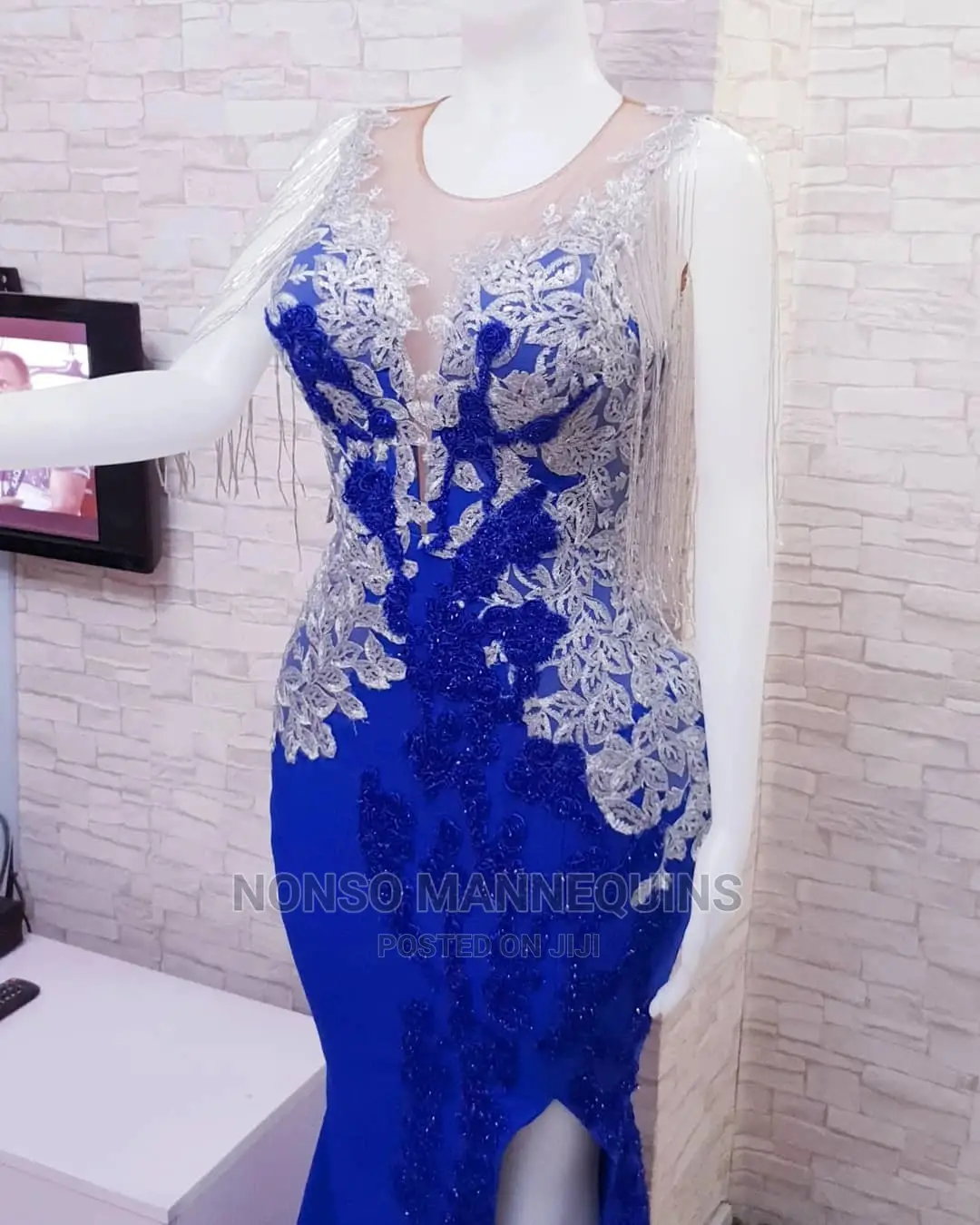 Plastix White Mannequin11