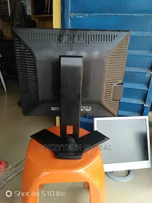 Dell 17"Inches Monitor