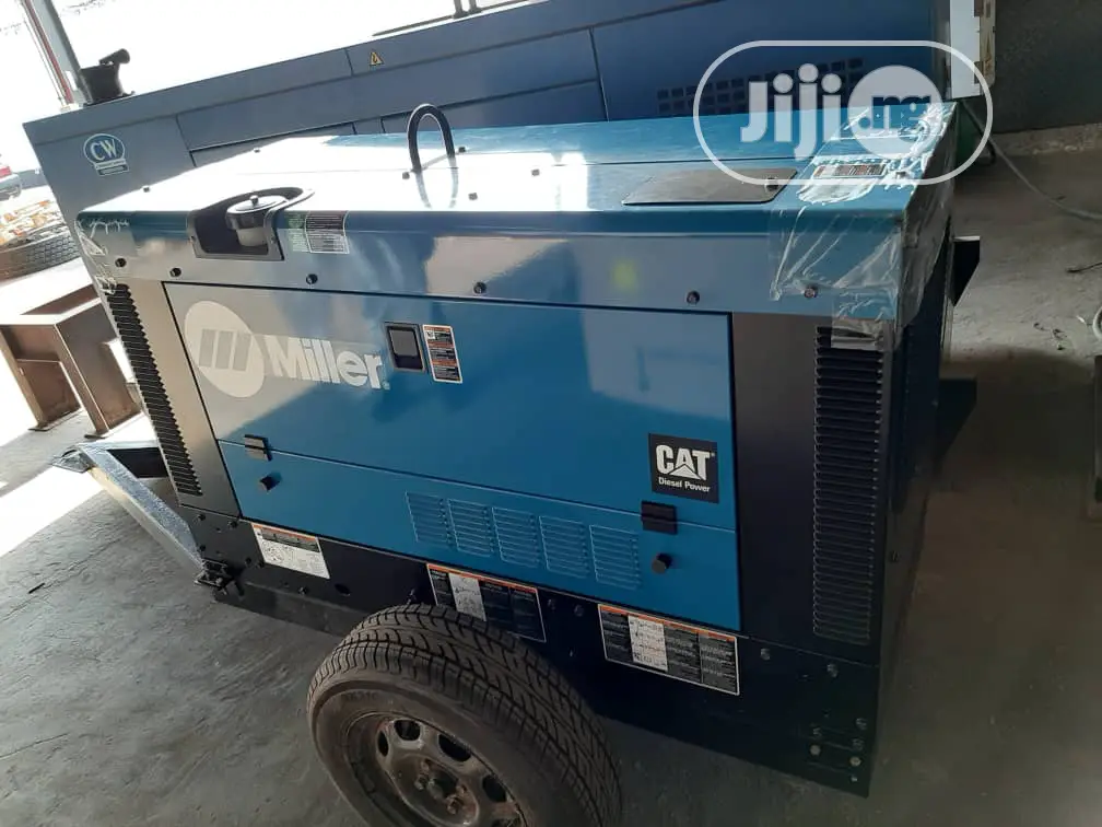 Miller Big Blue 400 Welding Machine
