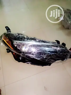 Head Light For Corolla