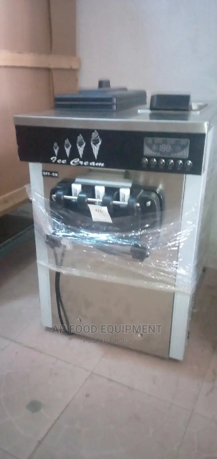Table Top Ice Cream Machine.