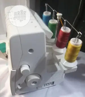 Crown 3/4 Thread Serger Model 610