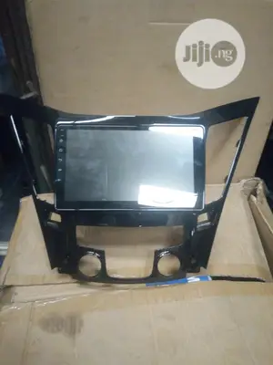 Hyundai Sonata 2012 Android Screen