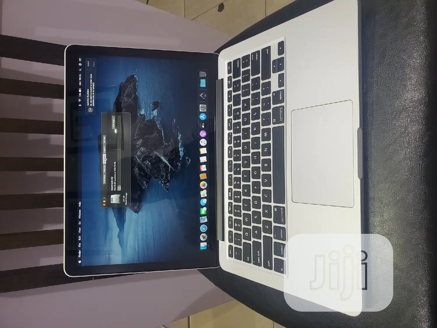 Laptop Apple MacBook Pro 8GB Intel Core I5 SSD 256GB