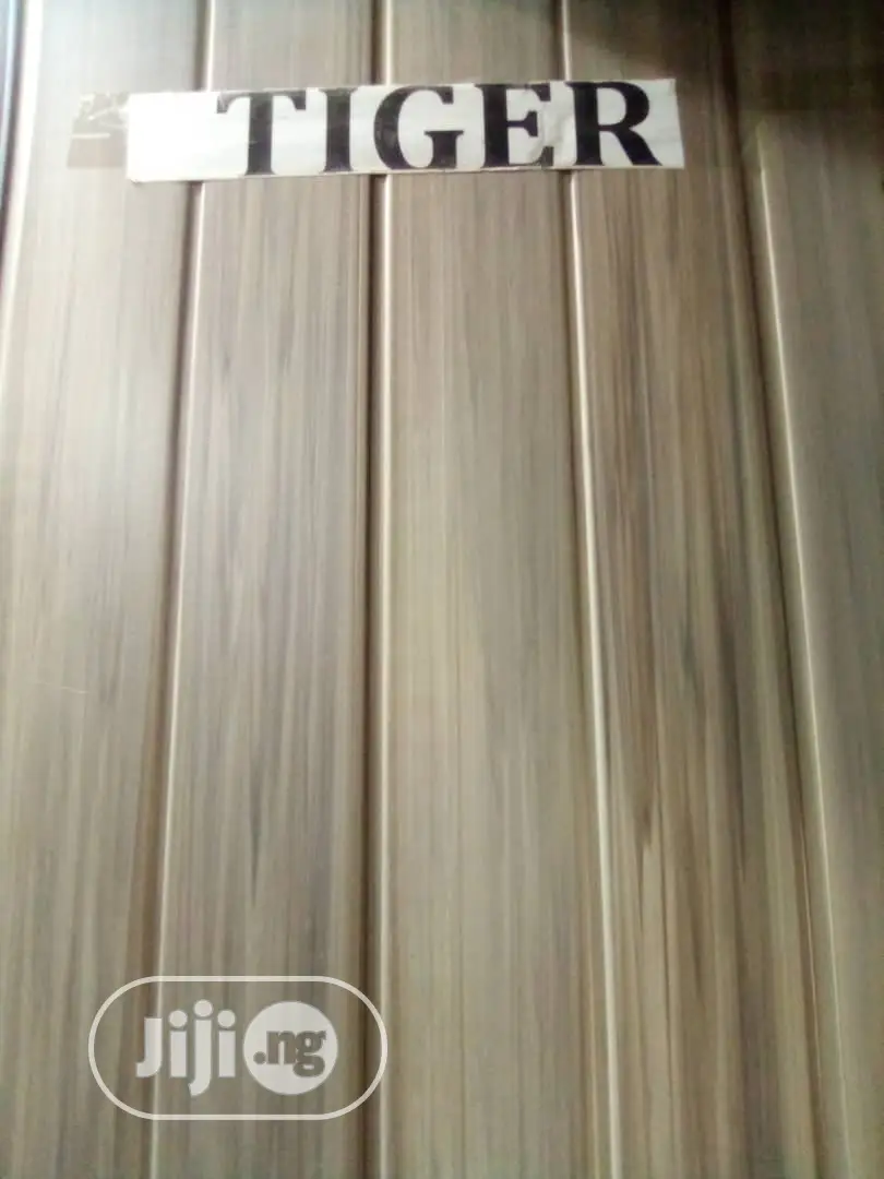 Tiger PVC Ceiling Nig