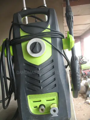 RAC 140 High Pressure Washer (Efficient And Thorough)