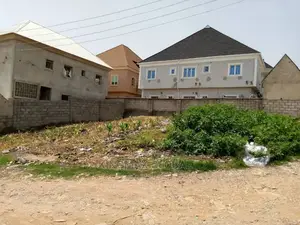 4bdrm Duplex in Ammsco, Galadimawa for Sale
