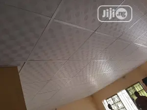 Suspending Ceiling, Dryway Plasterboard, Wooden Floor.