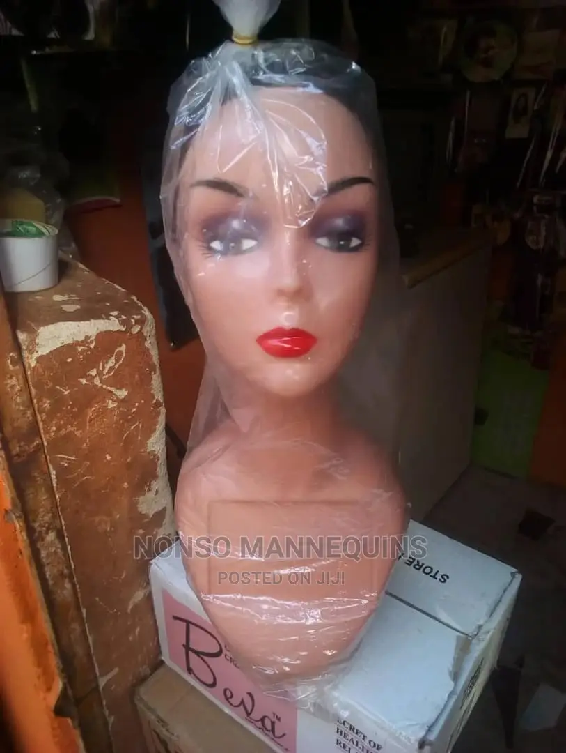 Mannequin Head Plastic