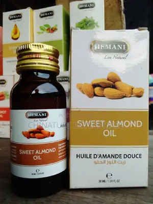Photo - Almond Oil