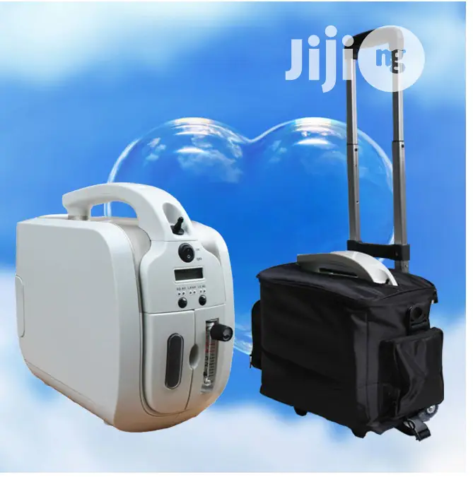 Oxygen Concentrator With Battery Backup