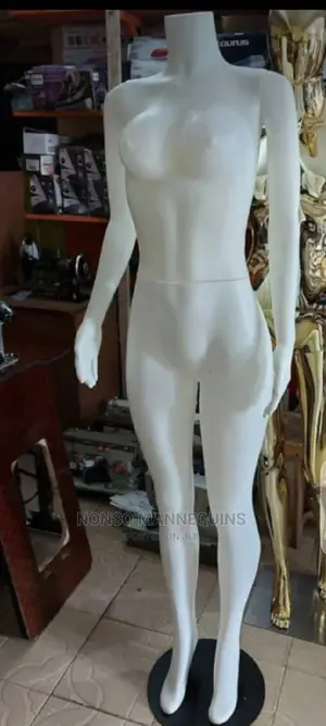 Headless Pure White Female Mannequin