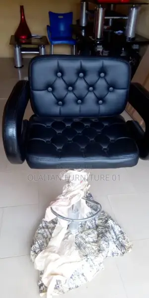 Saloo/Stylist, Bar Stool, Makeup Chair