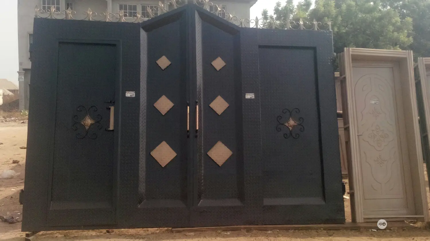 Water Resistance Iron Gate.